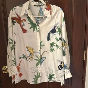 Agnona silk shirt used in great condition